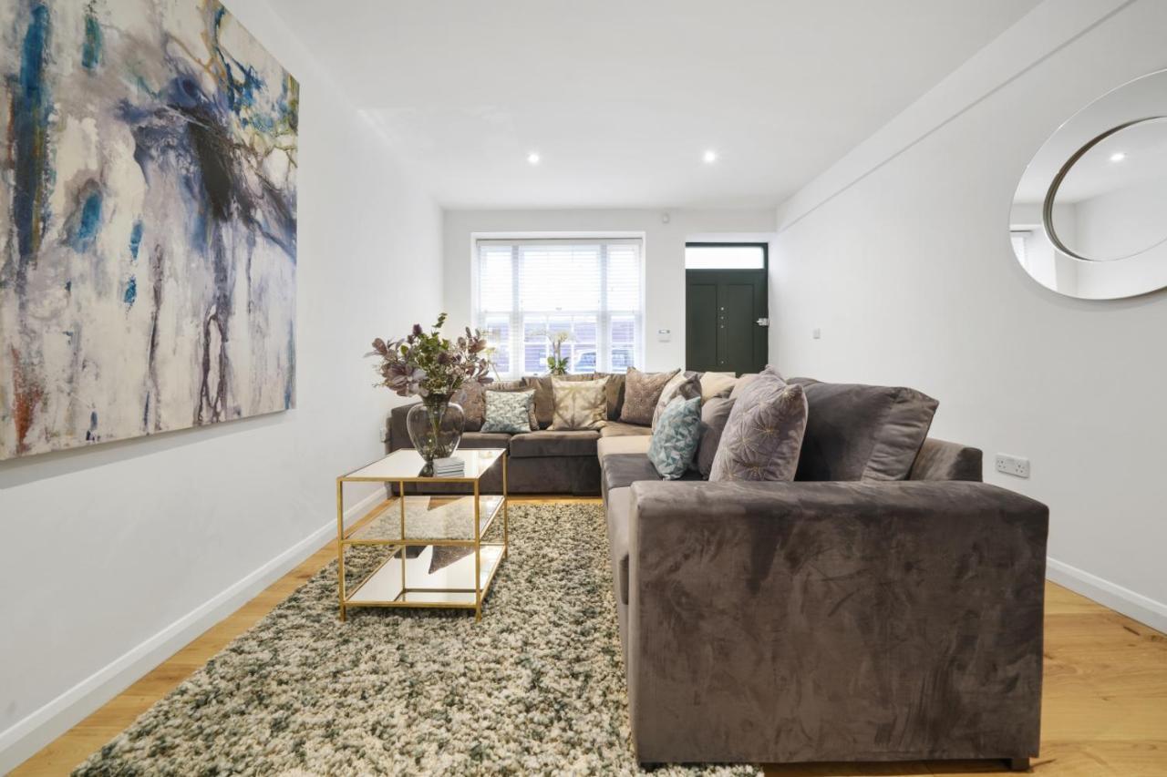 Eton House-Stunning-Castle Views-5Bed-Free-Parking Βίλα Εξωτερικό φωτογραφία